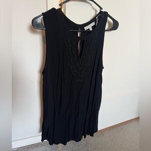 Quinn Maternity Keyhole Lace Top